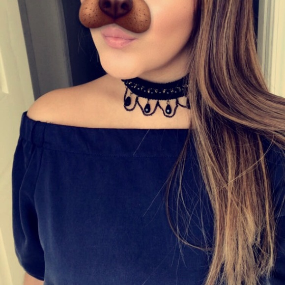 Unique Black Victorian Choker Necklace - Picture 5 of 5